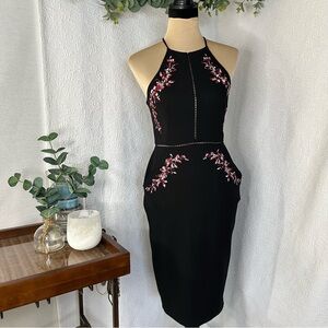 Bisou Bisou Black Sheath Dress with Floral Embroidery Size 2